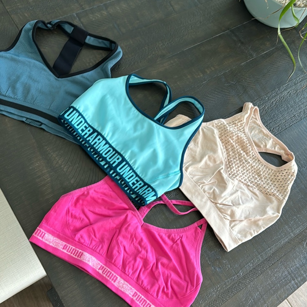 SET OF 4 Sports Bras - UNDER ARMOUR/PUMA/ BCBG❤️